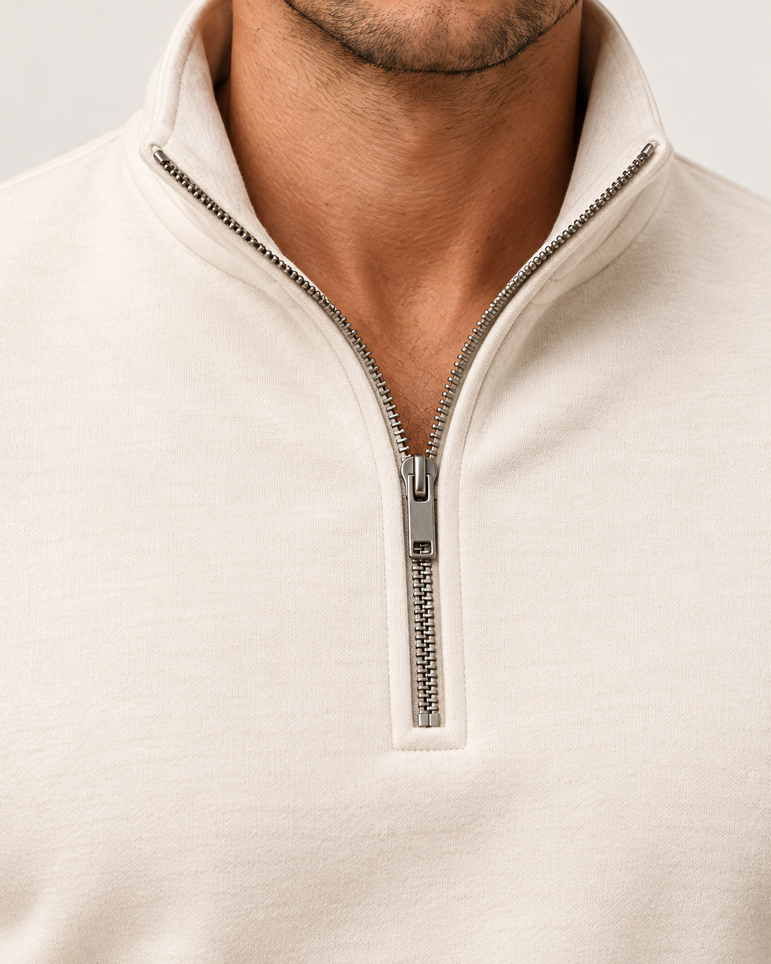 Men's white half zip jumper, silver zipper and fine knit detail