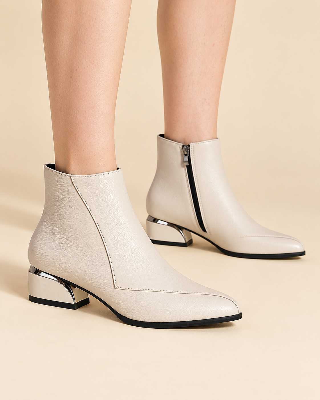 Women's ankle boots in off white, side view