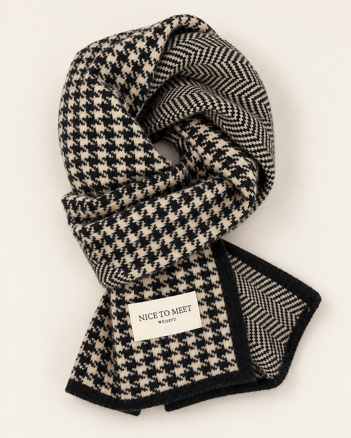 Women's black reversible houndstooth scarf - product only