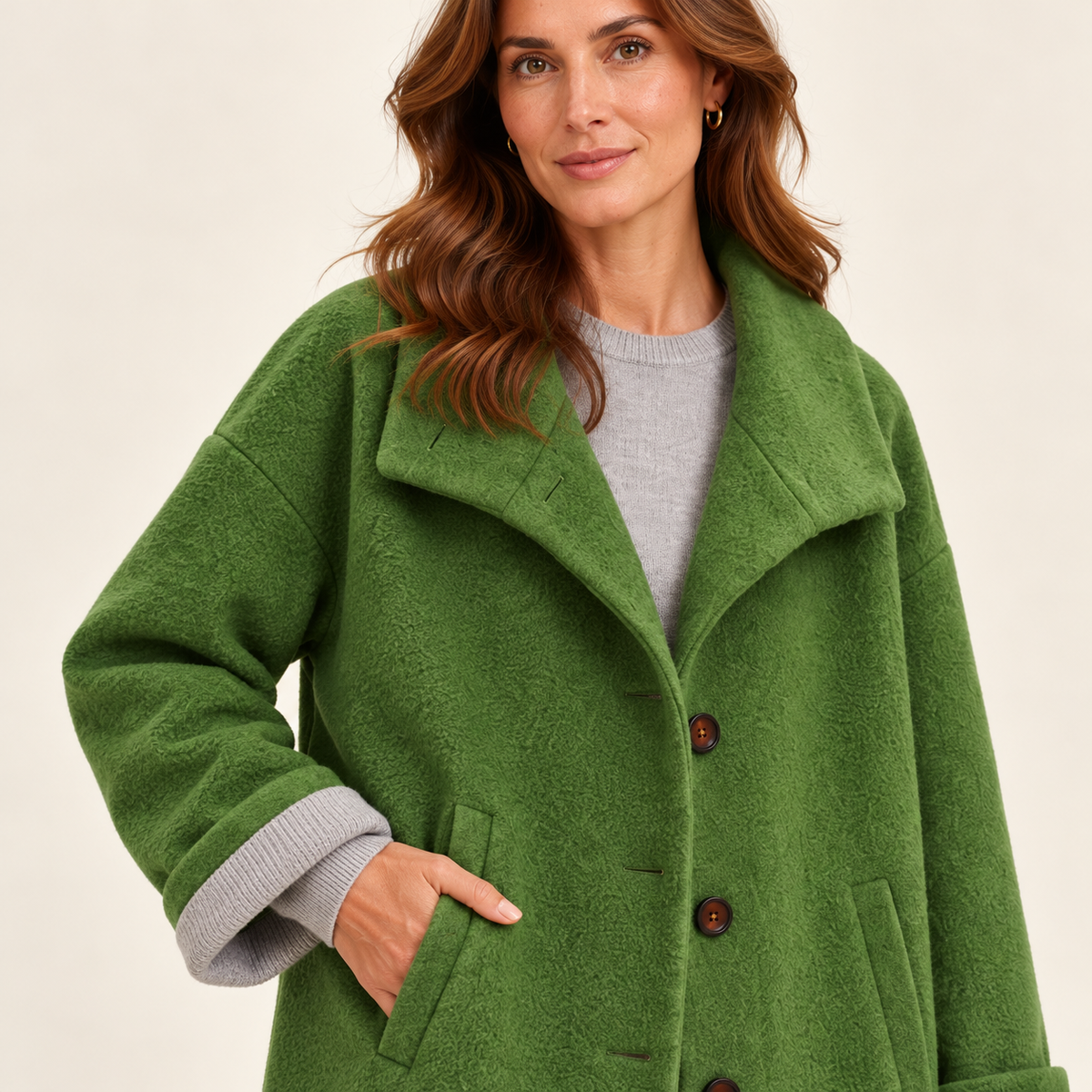 Harevi women's polo collar winter coat - Dark Green - pocket and cuff detail