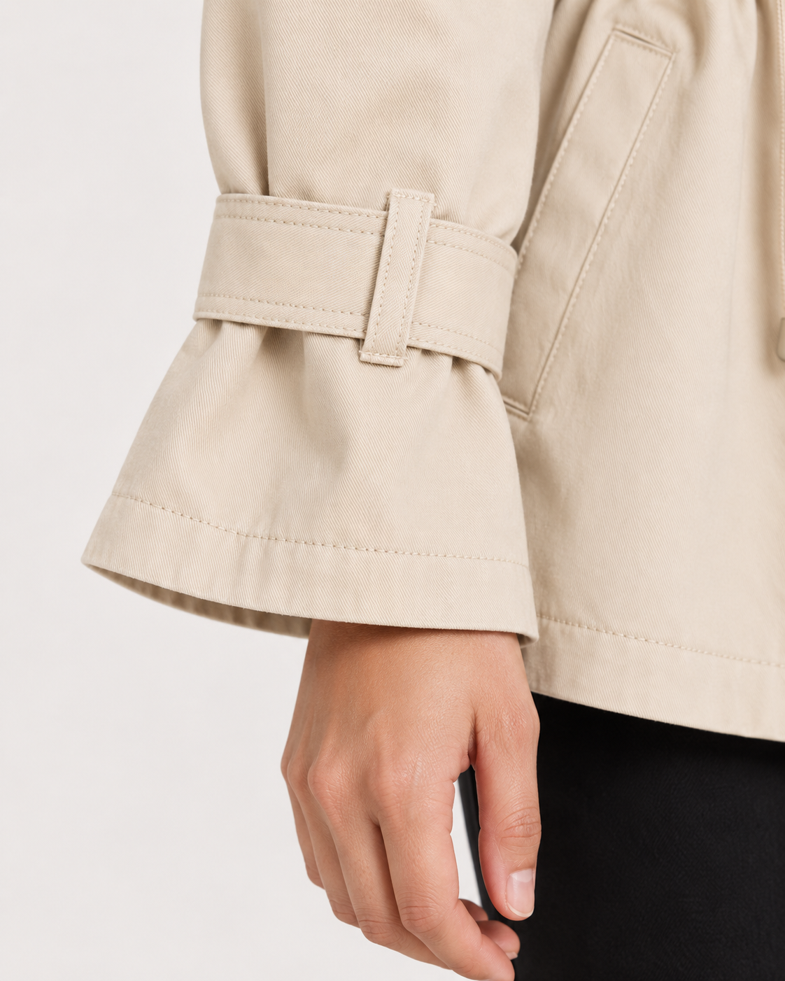Women's Utility Jacket - Drawstring Waist Lightweight Flap Pockets