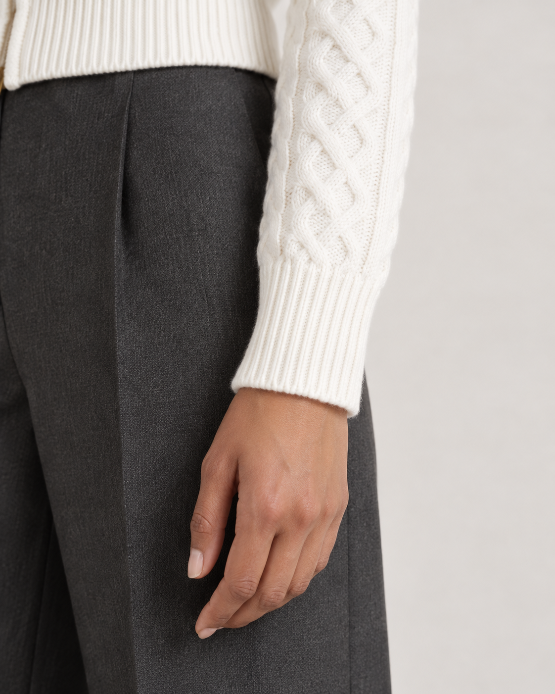 Women's Zip Up Cardigan - Cable Knit Stand Collar Cropped Gold Zip