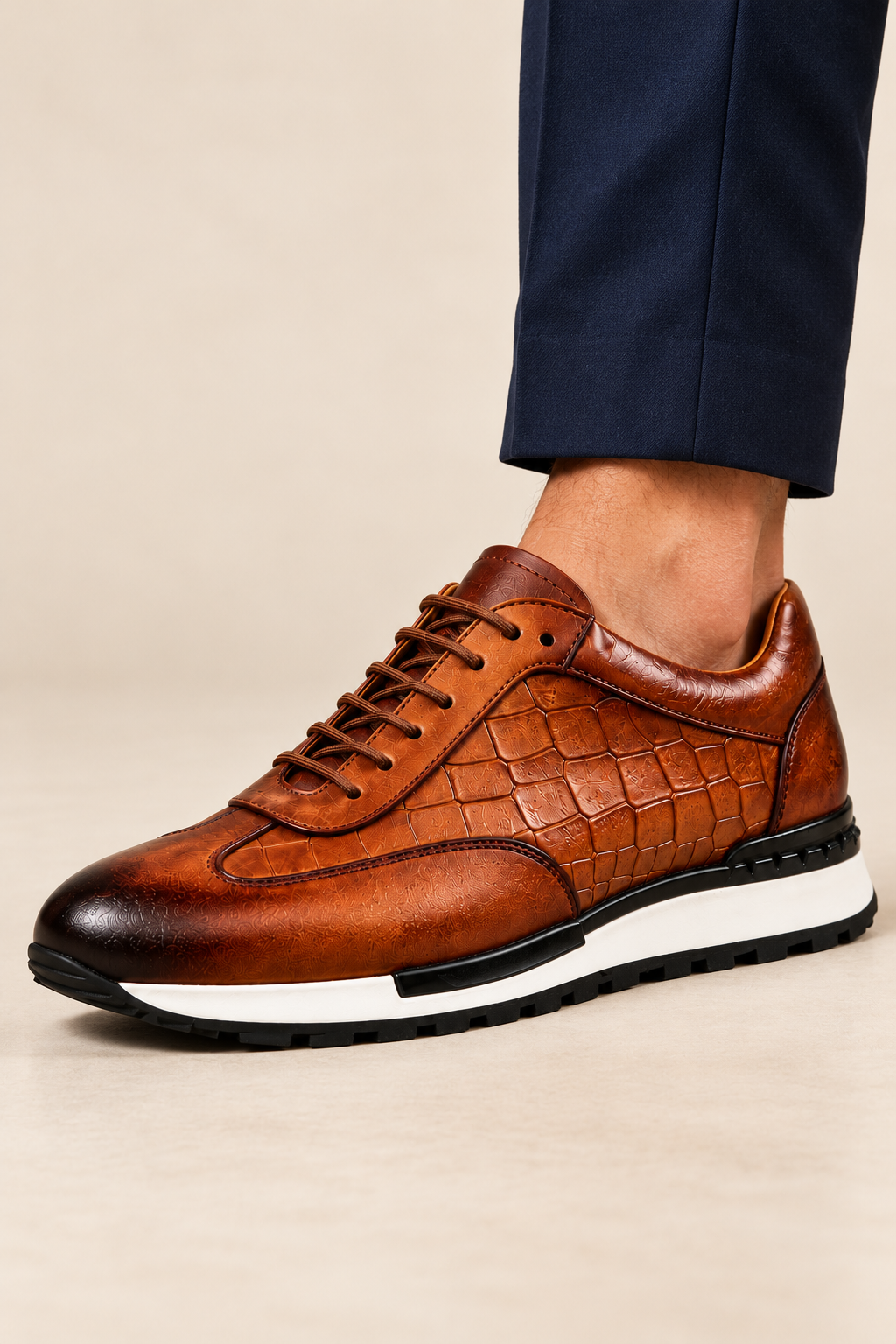 Harevi men's brown leather trainers - detail