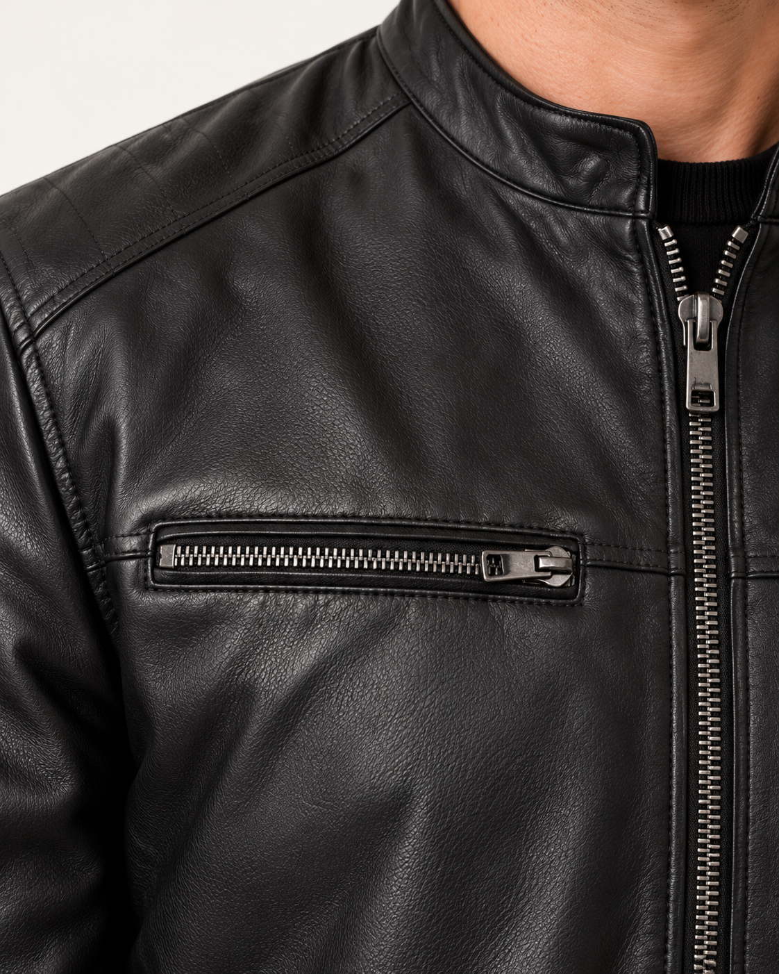 Black – detail