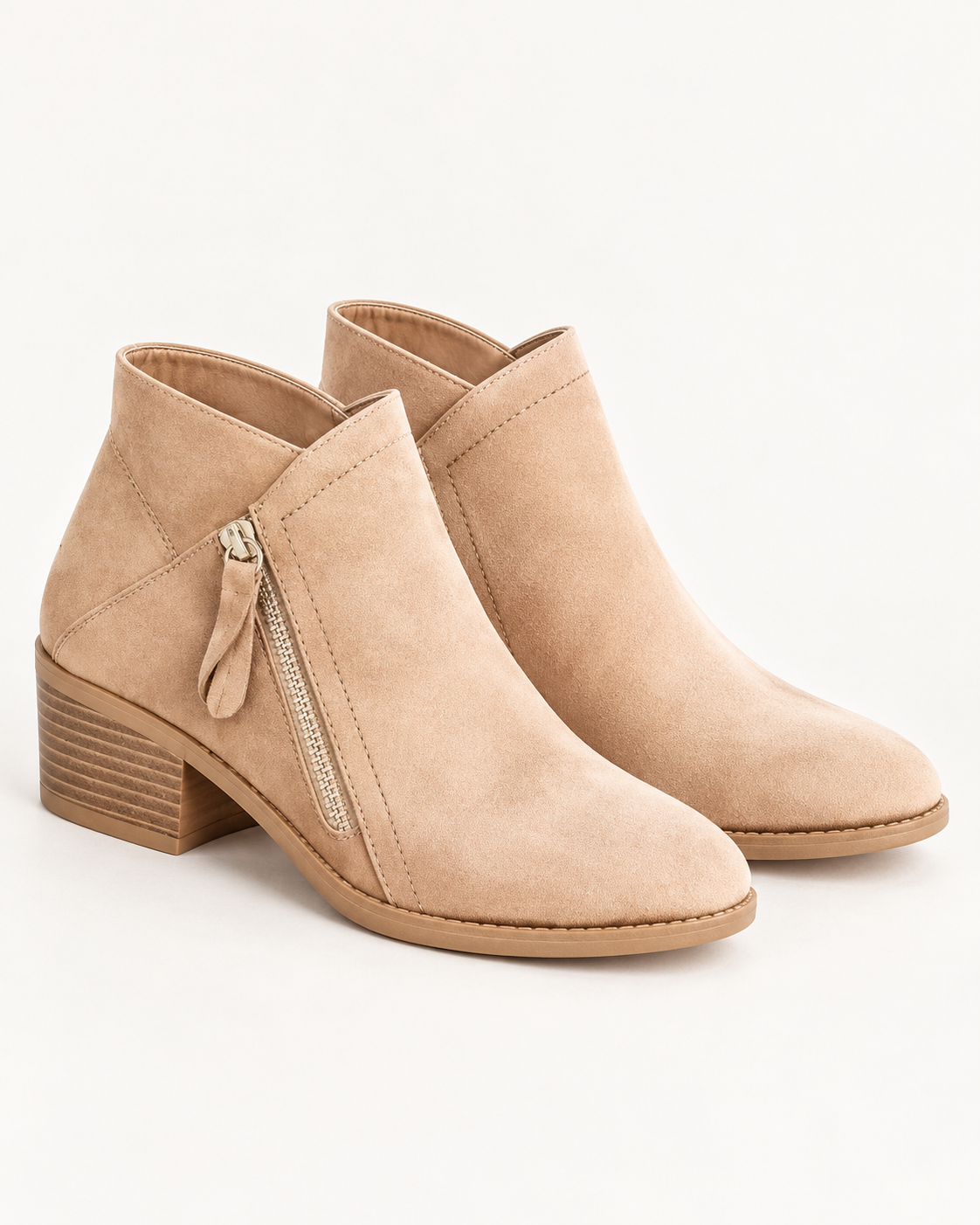 Beige – product-only pair